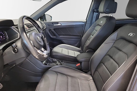 Volkswagen Tiguan 6 of 16
