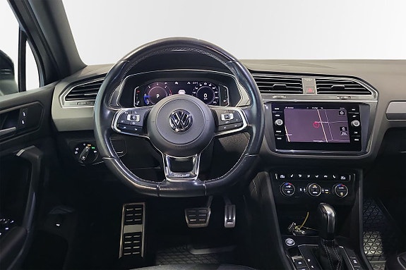 Volkswagen Tiguan 11 of 16
