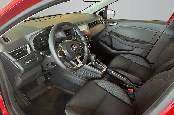 Renault Clio 10 of 15