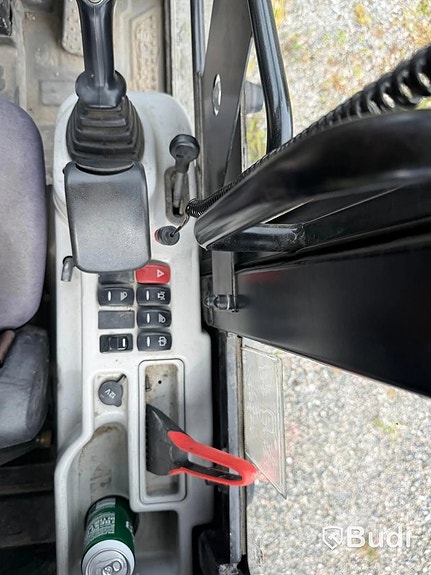 JCB Hjullastare 403 år 2020 Med tillbehör Pla... via auktion 13 of 27