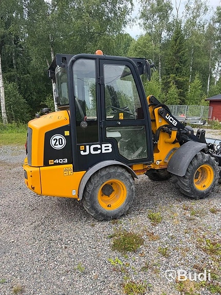 JCB Hjullastare 403 år 2020 Med tillbehör Pla... via auktion