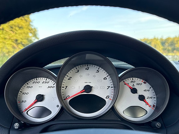 Porsche Boxster S 7 of 10