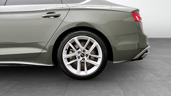Audi A5 6 of 18