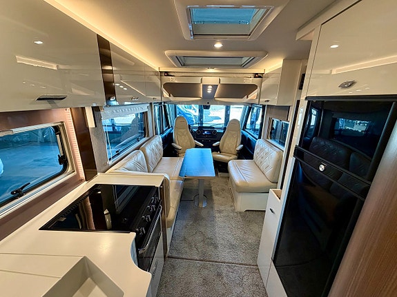 Bürstner Elegance I 910 G / Mercedes / ALDE / Hydraulben / AC / Lithium / iNDUS 24 of 30