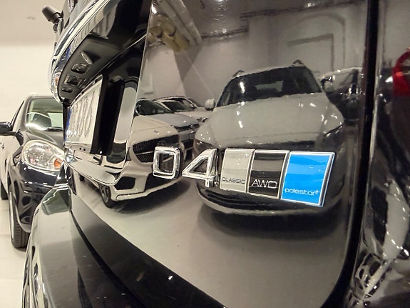 Volvo XC60 6 of 22
