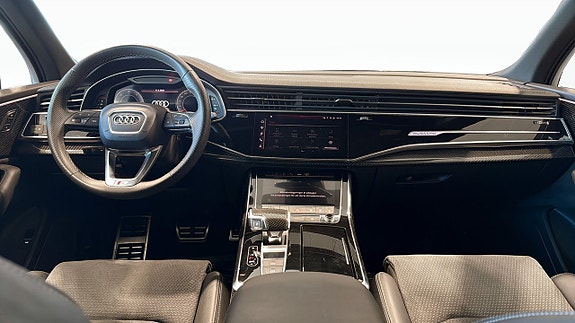 Audi Q7 4 of 22