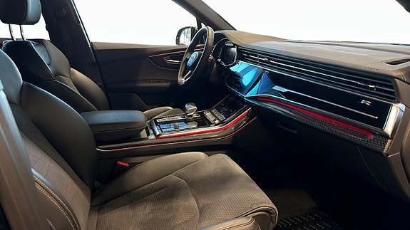 Audi Q7 3 of 22