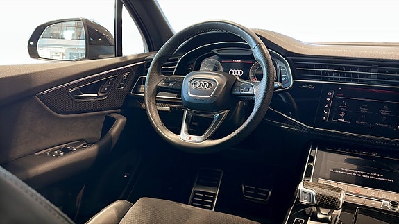 Audi Q7 13 of 22
