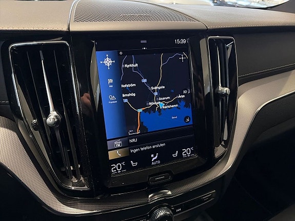 Volvo XC60 14 of 21