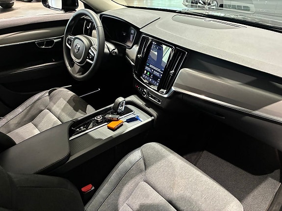 Volvo V90 Cross Country 15 of 20