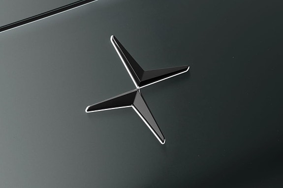 Polestar 4 9 of 20