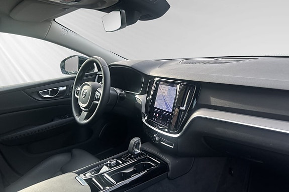 Volvo V60 12 of 14