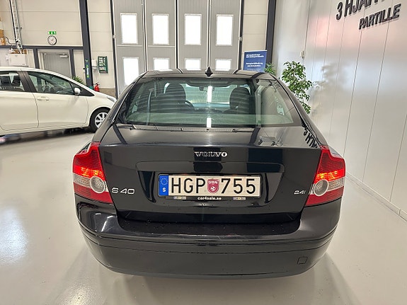 Volvo S40 9 of 21