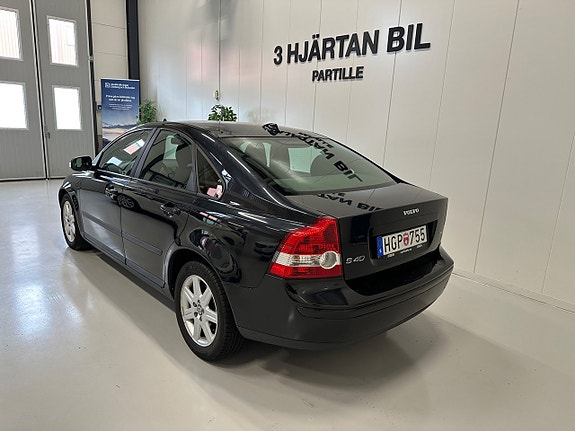 Volvo S40 3 of 21