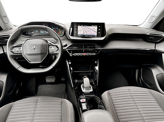 Peugeot e-2008 6 of 17
