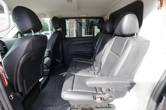 Mercedes-Benz Vito 119 11 of 25