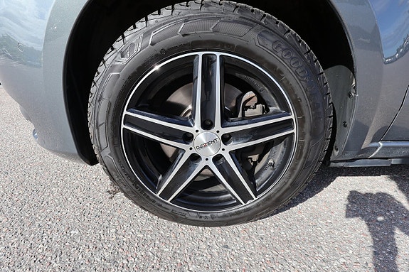 Mercedes-Benz Vito 119 25 of 25