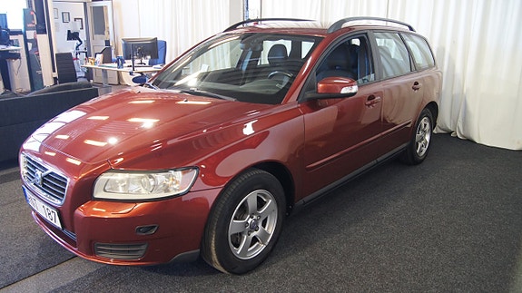 Volvo V50 4 of 10