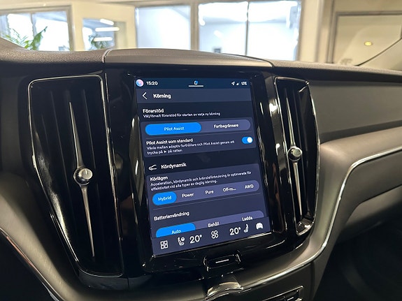 Volvo XC60 21 of 24