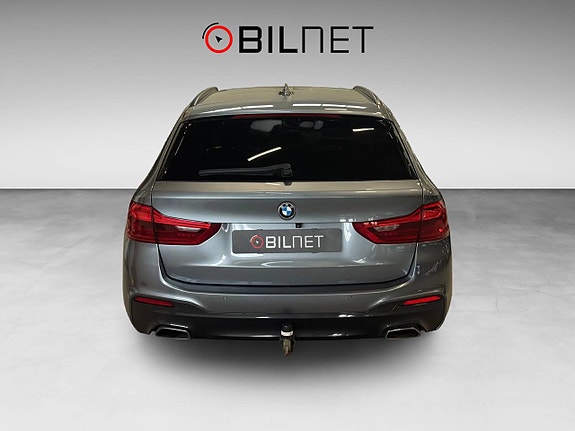 BMW 520d 4 of 28