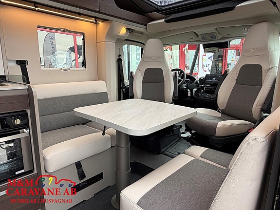 Adria COMPACT SUPREME DL FACE TO FACE 7 of 17