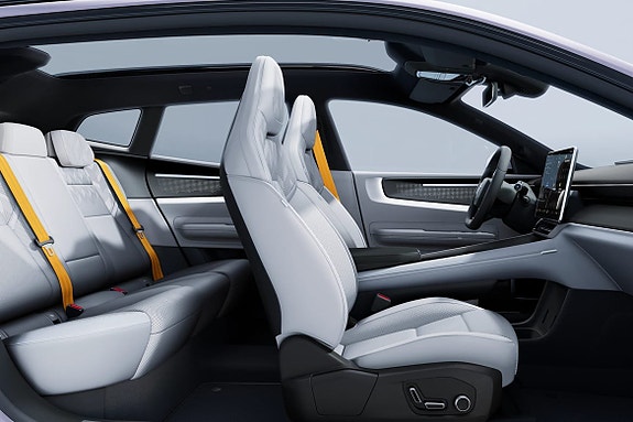 Polestar 4 13 of 20