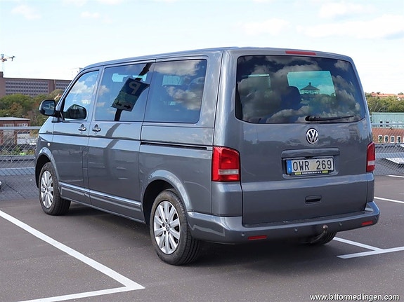Volkswagen Multivan 3 of 23