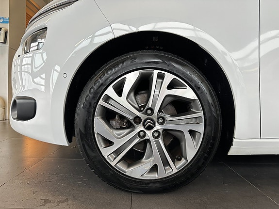 Citroen C4 Picasso 6 of 16