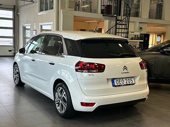 Citroen C4 Picasso 3 of 16