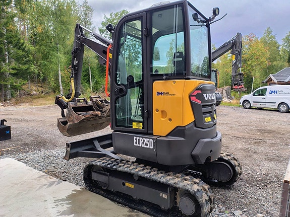 Volvo ECR25D Engcon EC204 5st Redskap 1560h 6 of 7