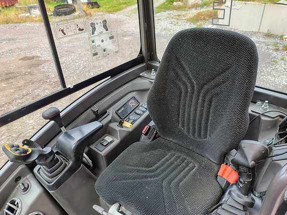 Volvo ECR25D Engcon EC204 5st Redskap 1560h 2 of 7