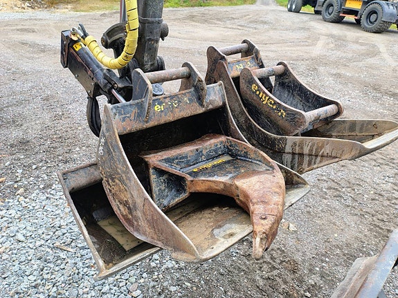 Volvo ECR25D Engcon EC204 5st Redskap 1560h 5 of 7