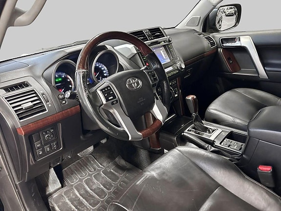Toyota Land Cruiser 14 of 21
