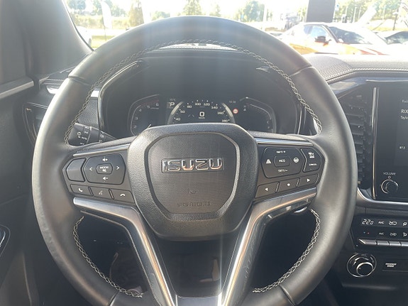 Isuzu D-max 12 of 17