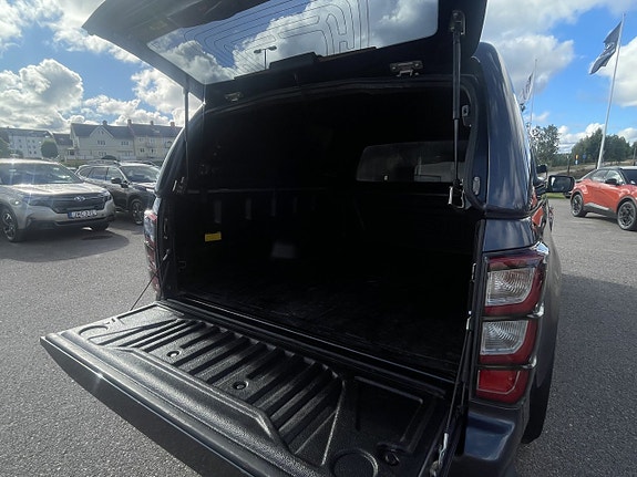 Isuzu D-max 6 of 17