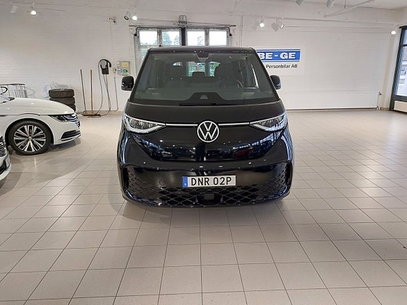 Volkswagen ID. Buzz 2 of 14