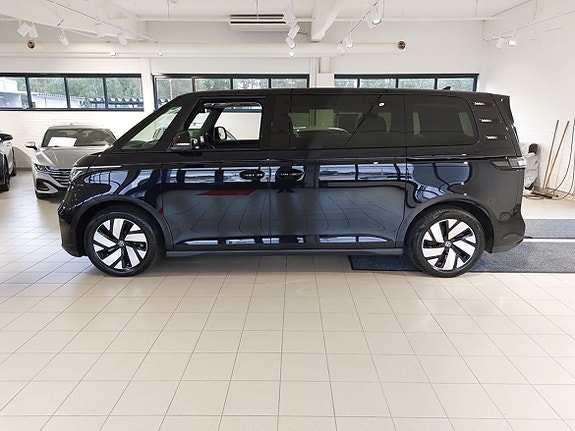 Volkswagen ID. Buzz 8 of 14