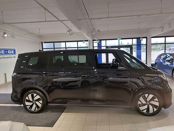Volkswagen ID. Buzz 4 of 14