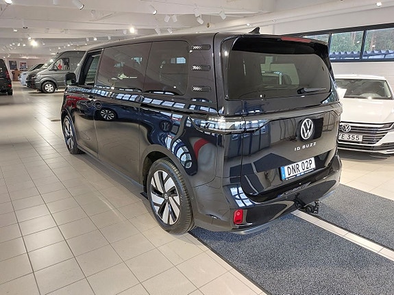 Volkswagen ID. Buzz 7 of 14