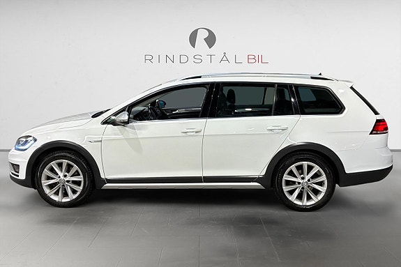 Volkswagen Golf Alltrack 4 of 17