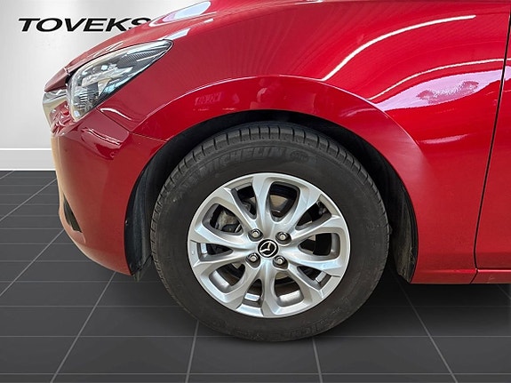 Mazda 2 9 of 20