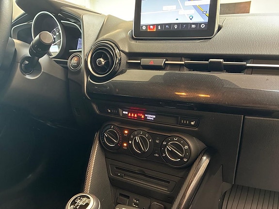 Mazda 2 15 of 20