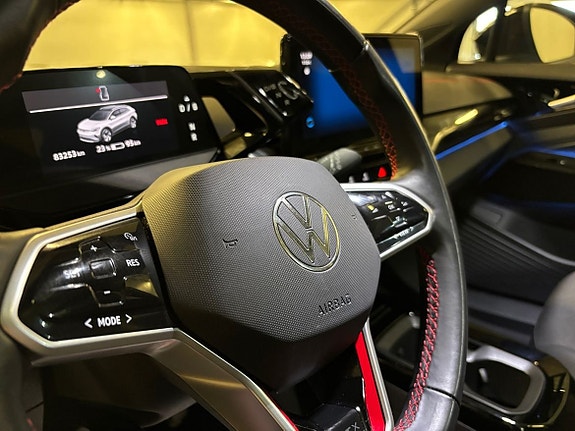 Volkswagen ID.4 GTX 16 of 17