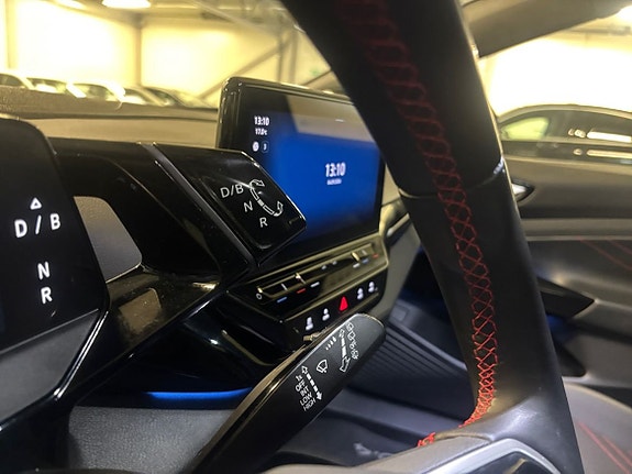 Volkswagen ID.4 GTX 17 of 17