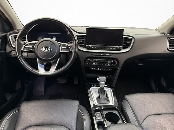 Kia Ceed 15 of 30