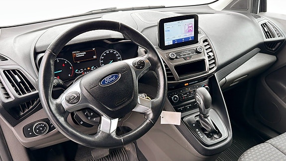 Ford Transit Connect 8 of 19