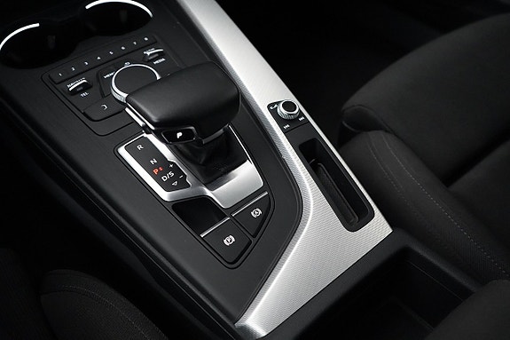 Audi A4 17 of 26
