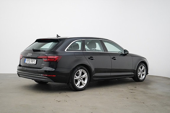 Audi A4 23 of 26