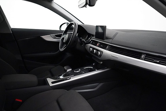 Audi A4 19 of 26