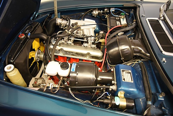 Volvo 1800ES 19 of 30